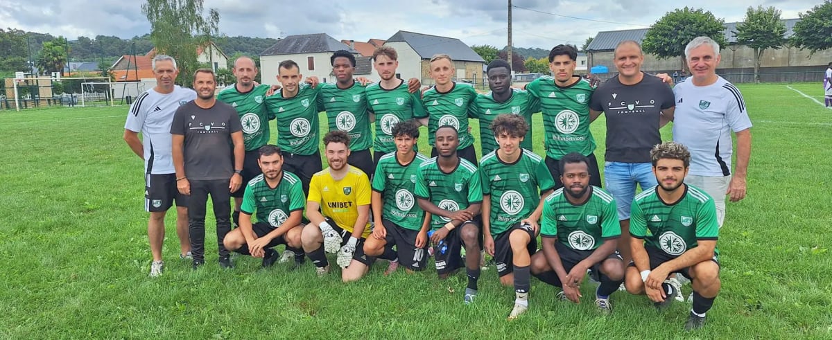 Football Club Vallée de l'Ousse - stade Espoey - Fútbol a Espoey