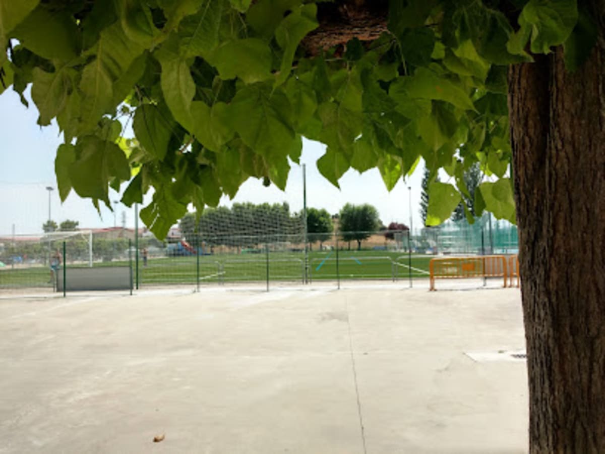 Polideportivo Lantarón - Natacion in Polígono Industrial Lantaron