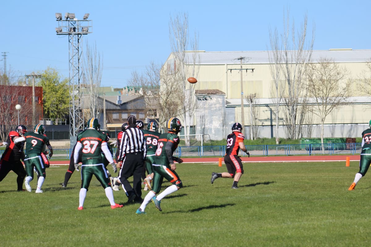 Jabatos Tres Cantos, fútbol americano - Futbol_americano a Tres Cantos