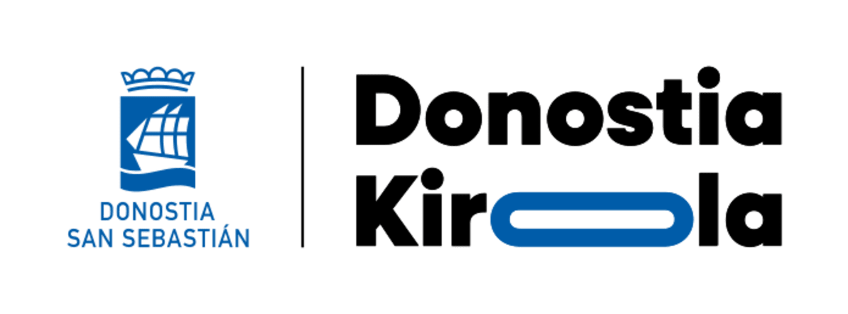 Intxaurrondo Udal Kiroldegia / Polideportivo Municipal Intxaurrondo - Natacion a Donostia / San Sebastián