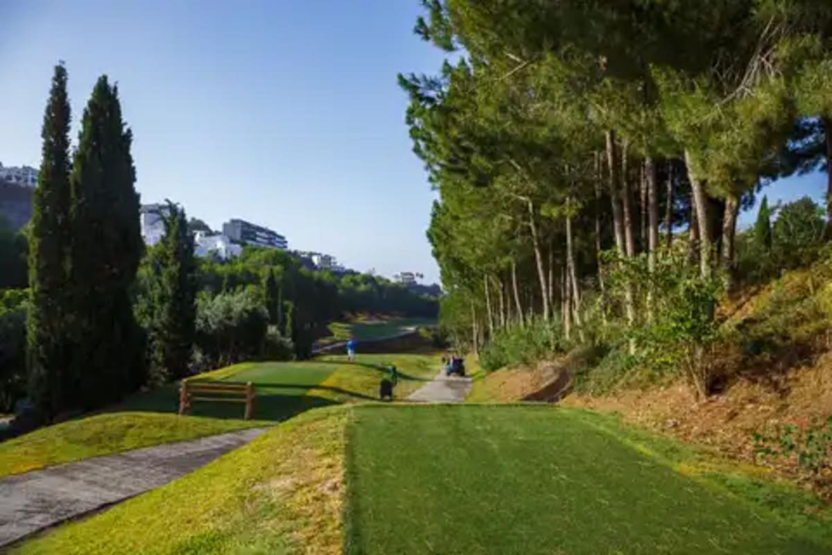 Club De Golf Villa De Cuellar S L - Golf en Cuéllar