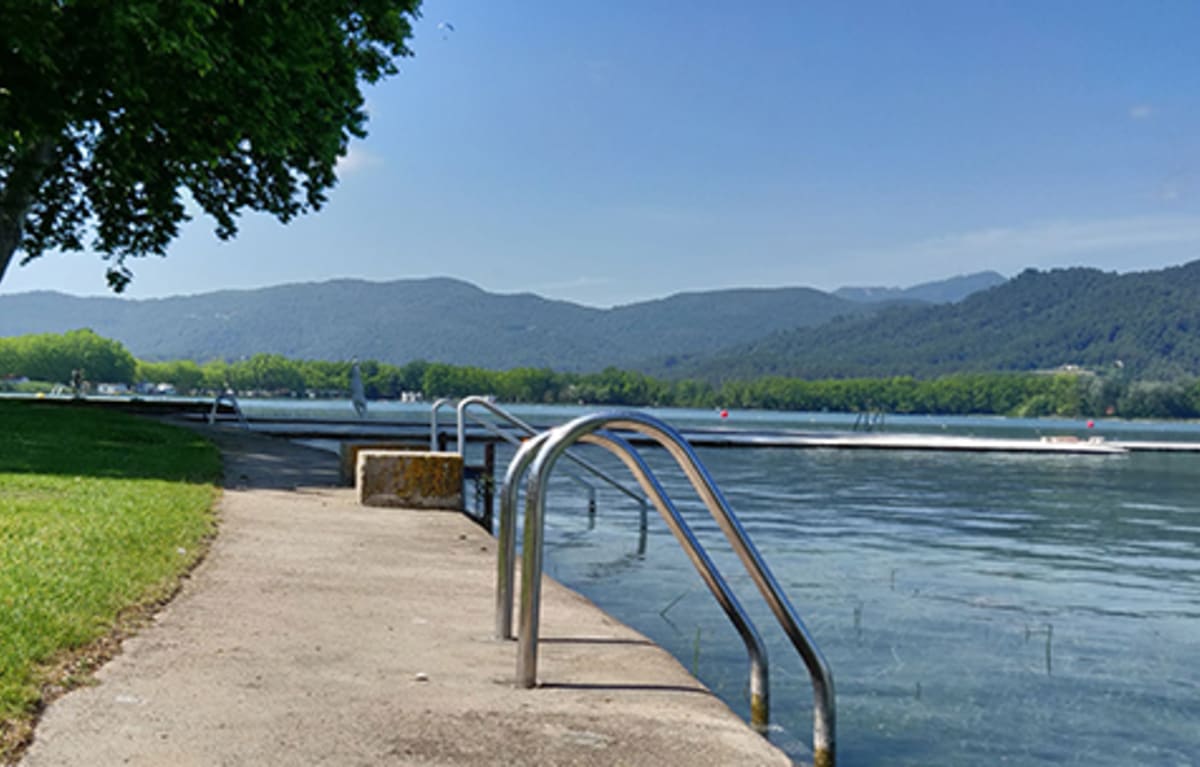 Zona de Bany - Natacion en Banyoles