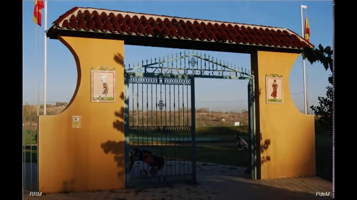 Club Deportivo Sociocultural Militar Sancha Brava - Natacion in Cuartel de Sancha Brava