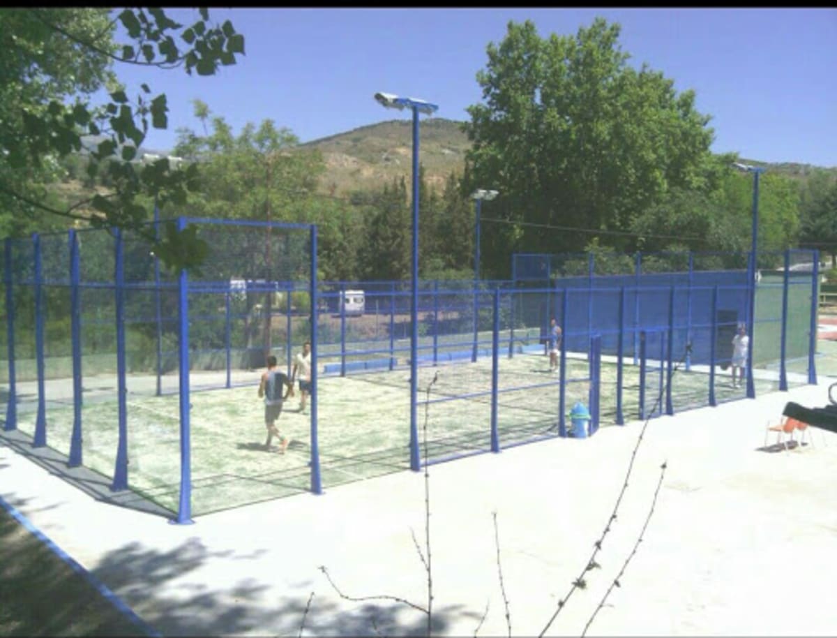 Pista De Padel Reivar - Padel in Cádiar