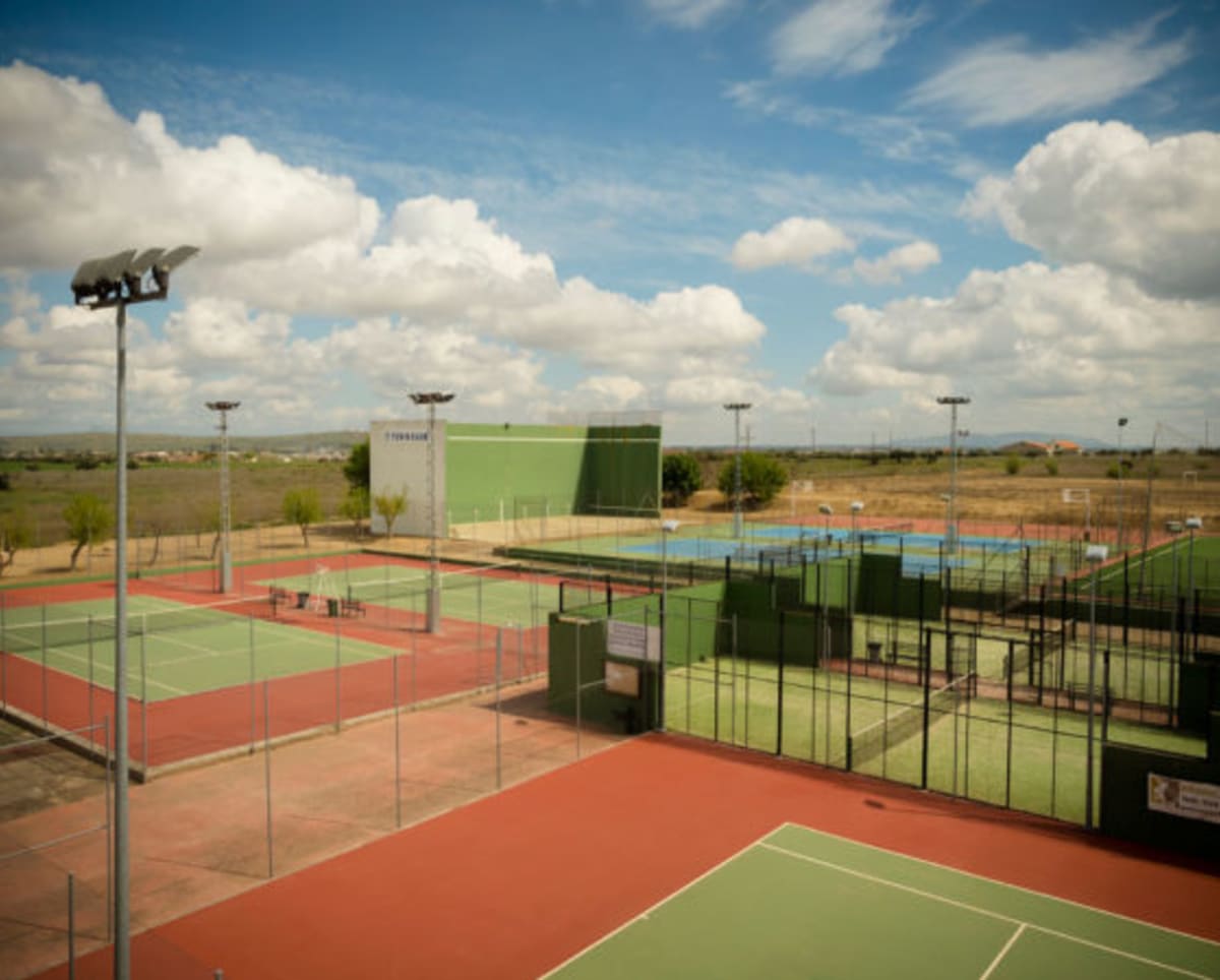 Bar pistas de tenis parque Figueroa - Tenis en Córdoba