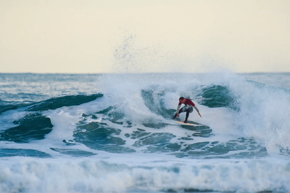 ACERO SURF ESKOLA - Kitesurf in Ugeraga