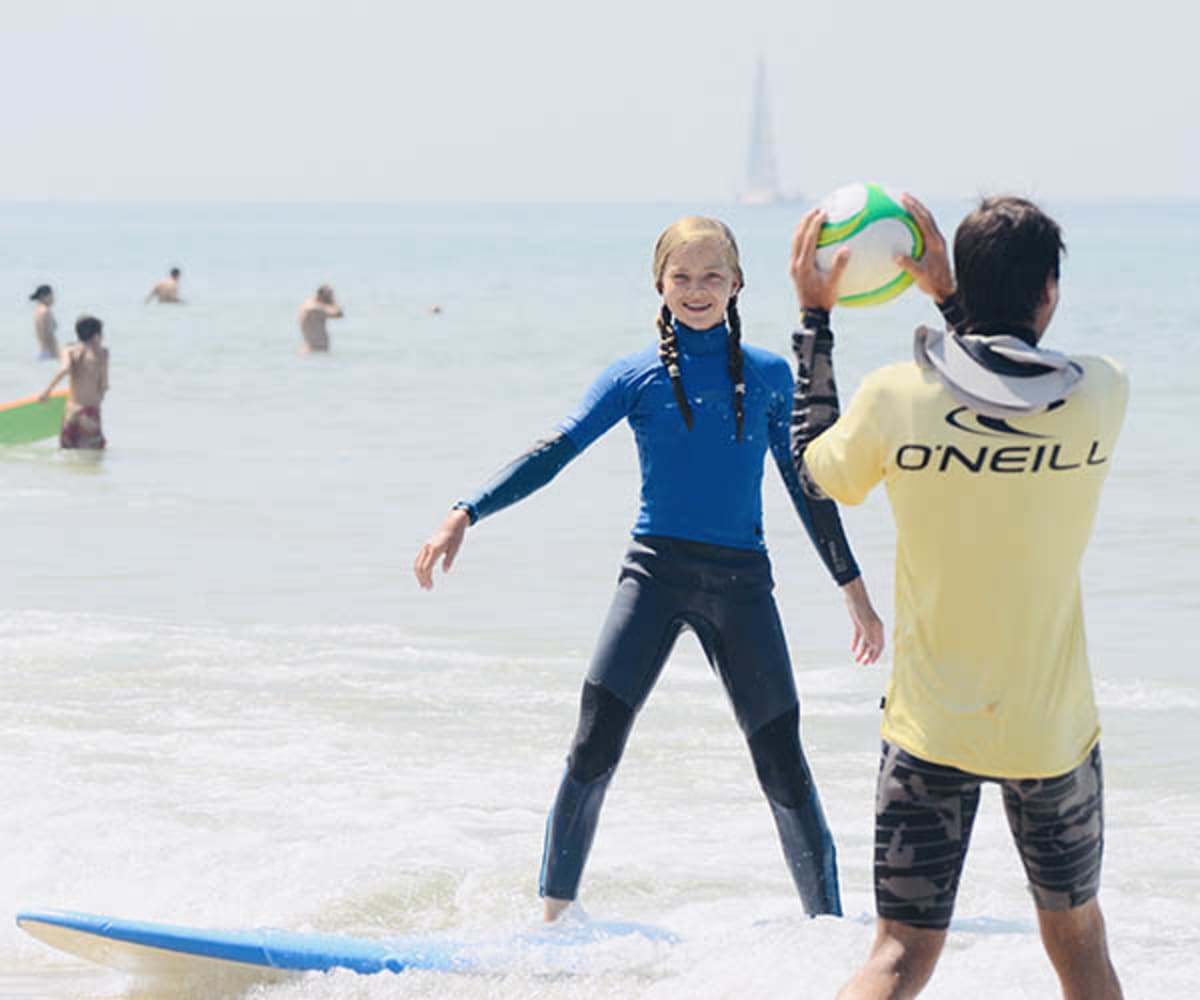 O'Neill Surf Academy Spain Roche - Surf a Conil