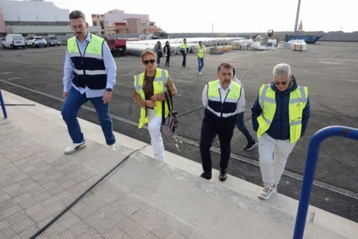 Campo de fútbol municipal Las Delicias - Fútbol in Santa Cruz de Tenerife