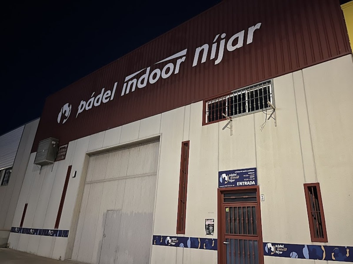 Pádel Indoor Níjar - Padel en Níjar