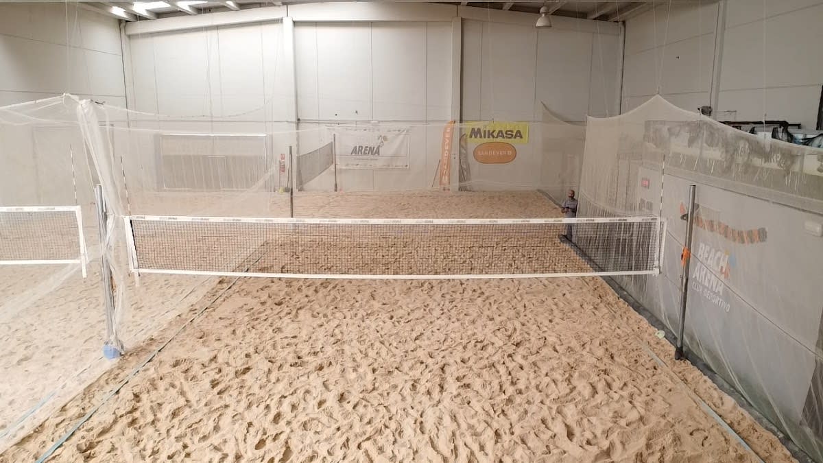 Beach Arena Sports - Voleibol in Alboraia