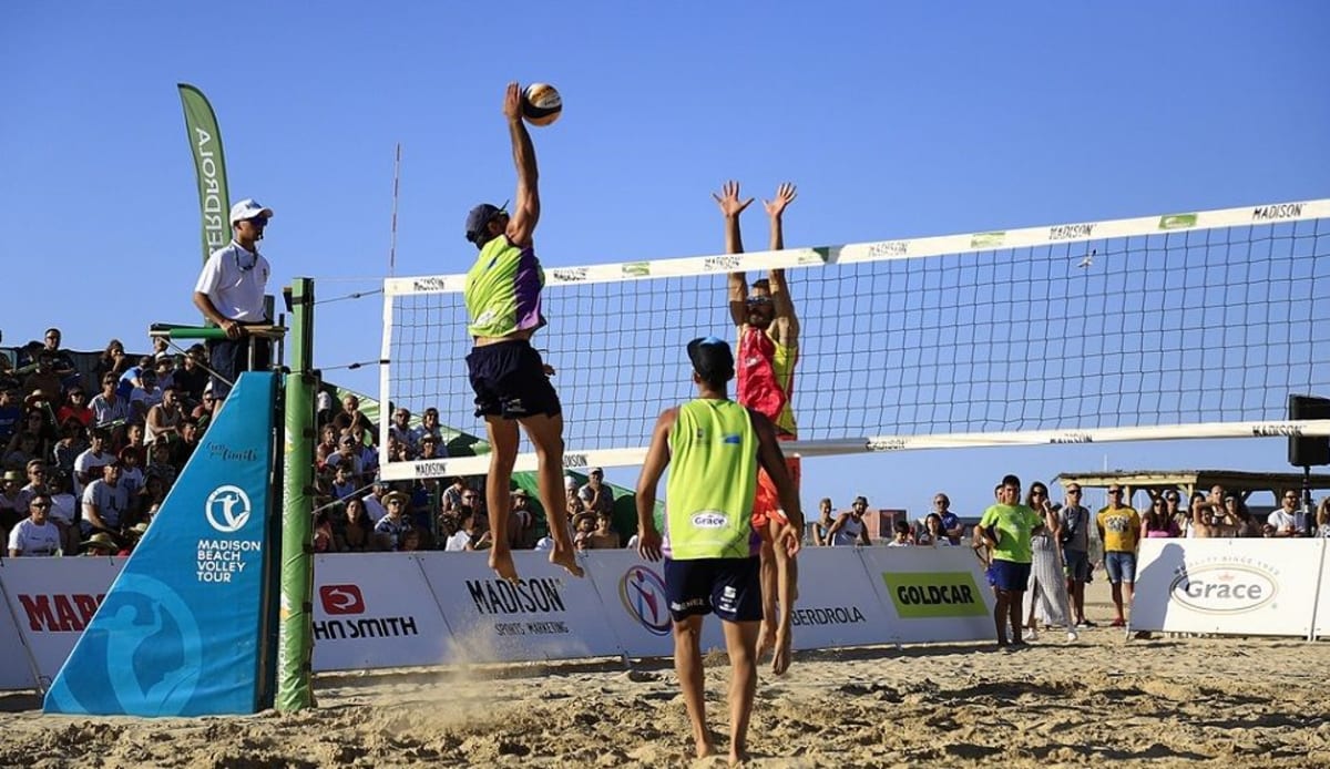 Campos de Voley playa Laredo - Voleibol en Laredo
