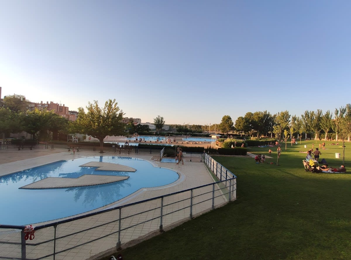 CDM Actur - Natacion en Zaragoza