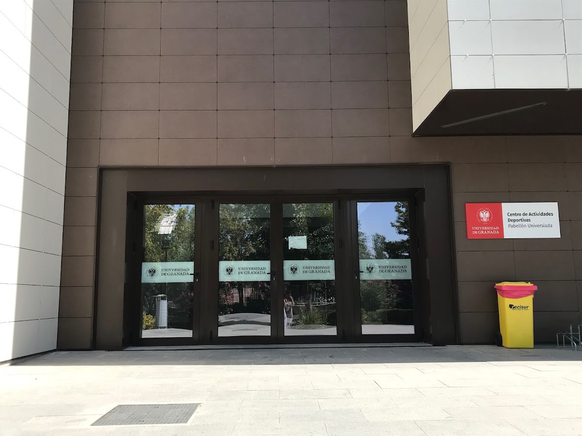 Sports Activities Center UGR - Fútbol en Granada