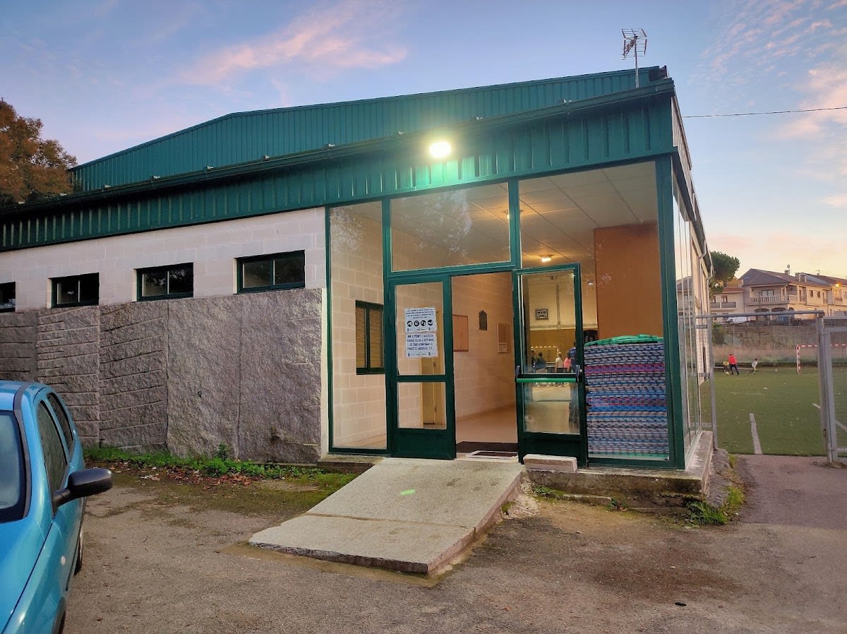Club Cambados Tenis De Mesa - Gimnasia a Cambados