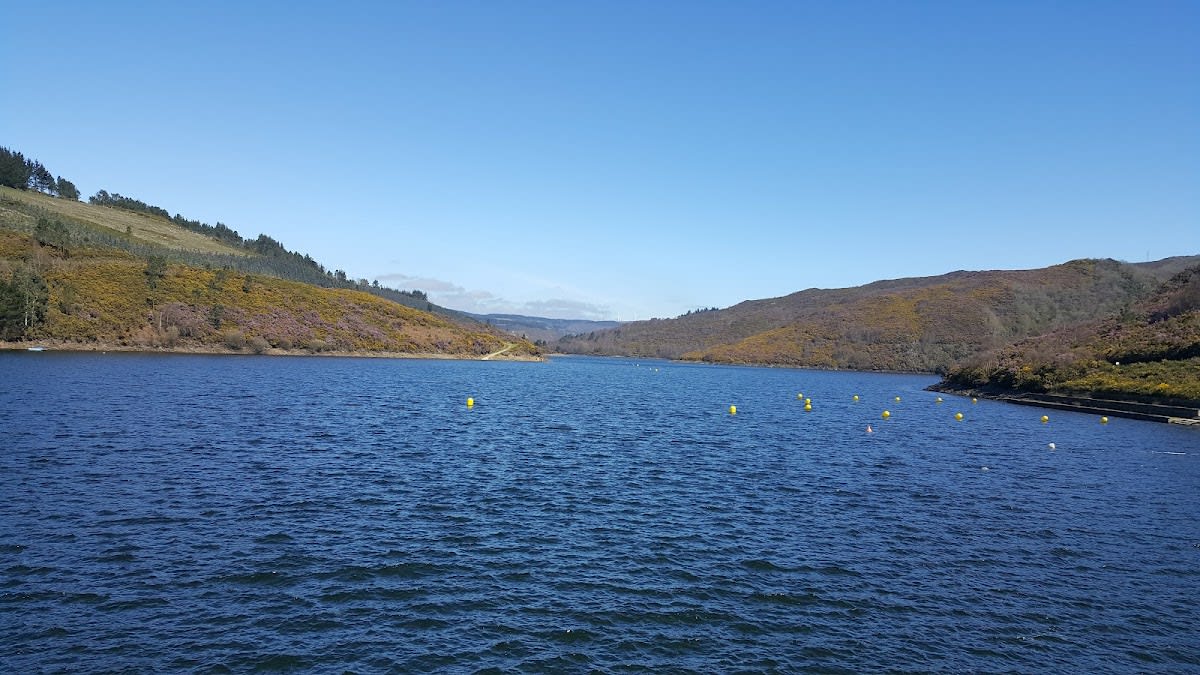 Club Piragüismo grupo Xuvenil - Gimnasia en As Pontes