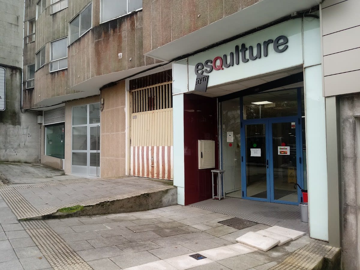 Esqulture - Gimnasia a Santiago de Compostela