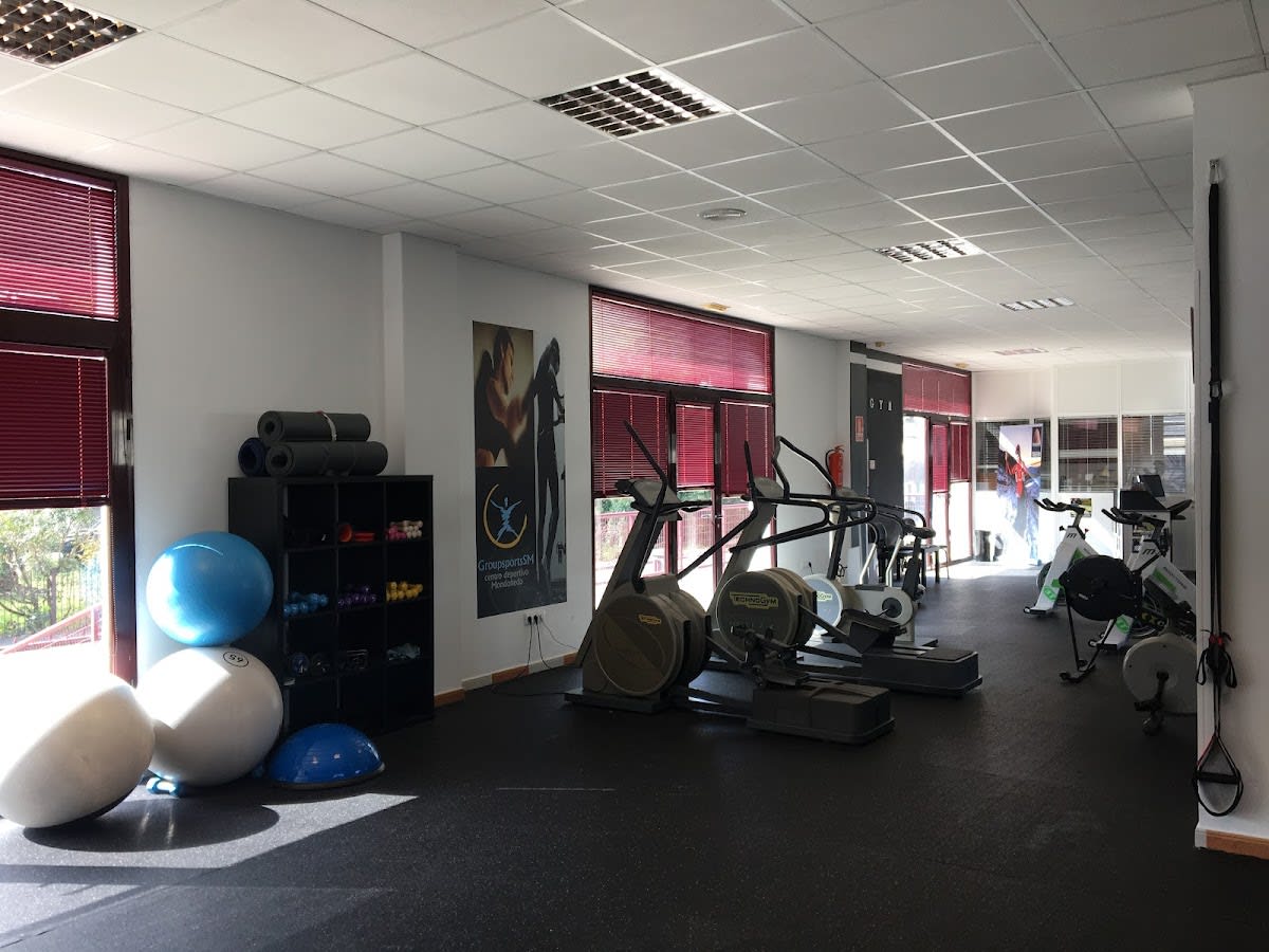 Centro deportivo Mondoñedo Groupsport- SM - Gimnasia em Mondoñedo