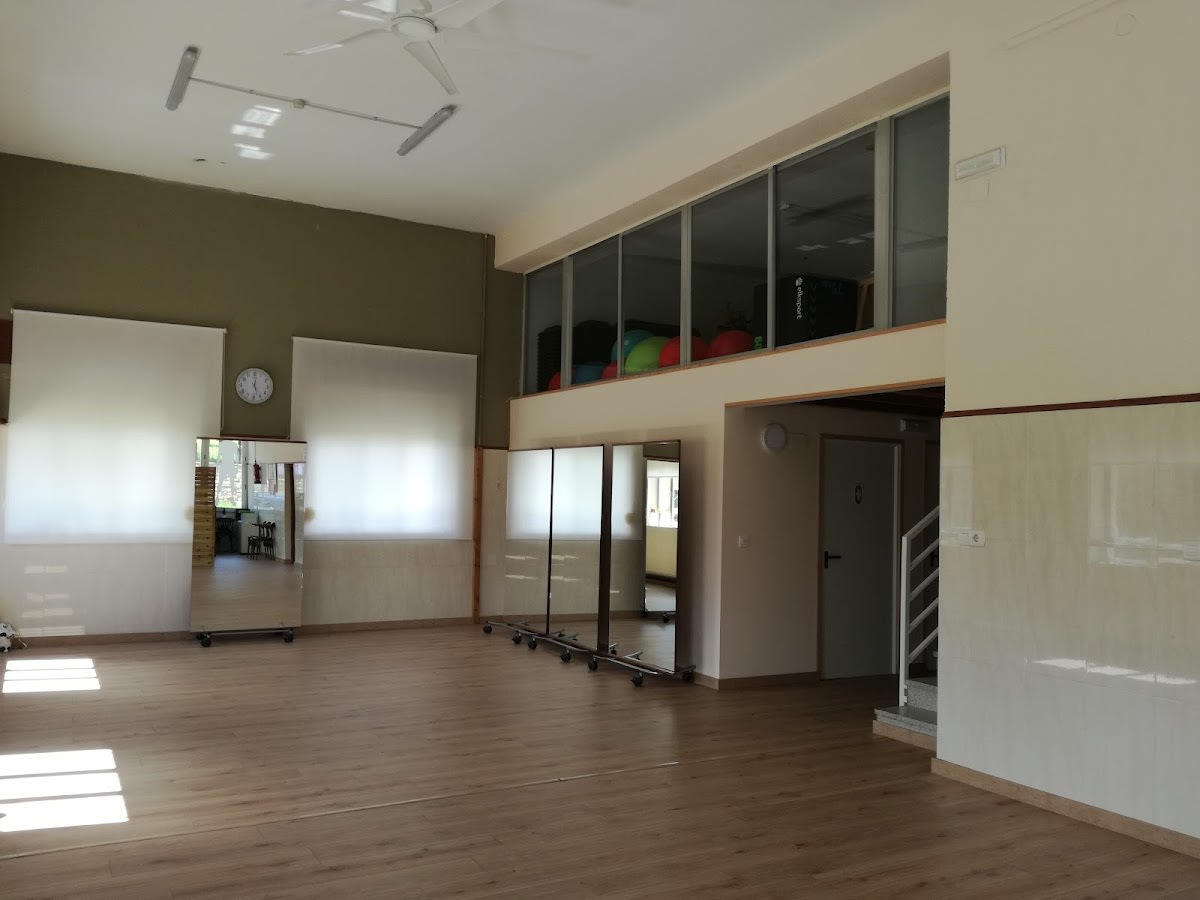 BRAVE Estudio Fitness - Gimnasia in Cervera de Pisuerga