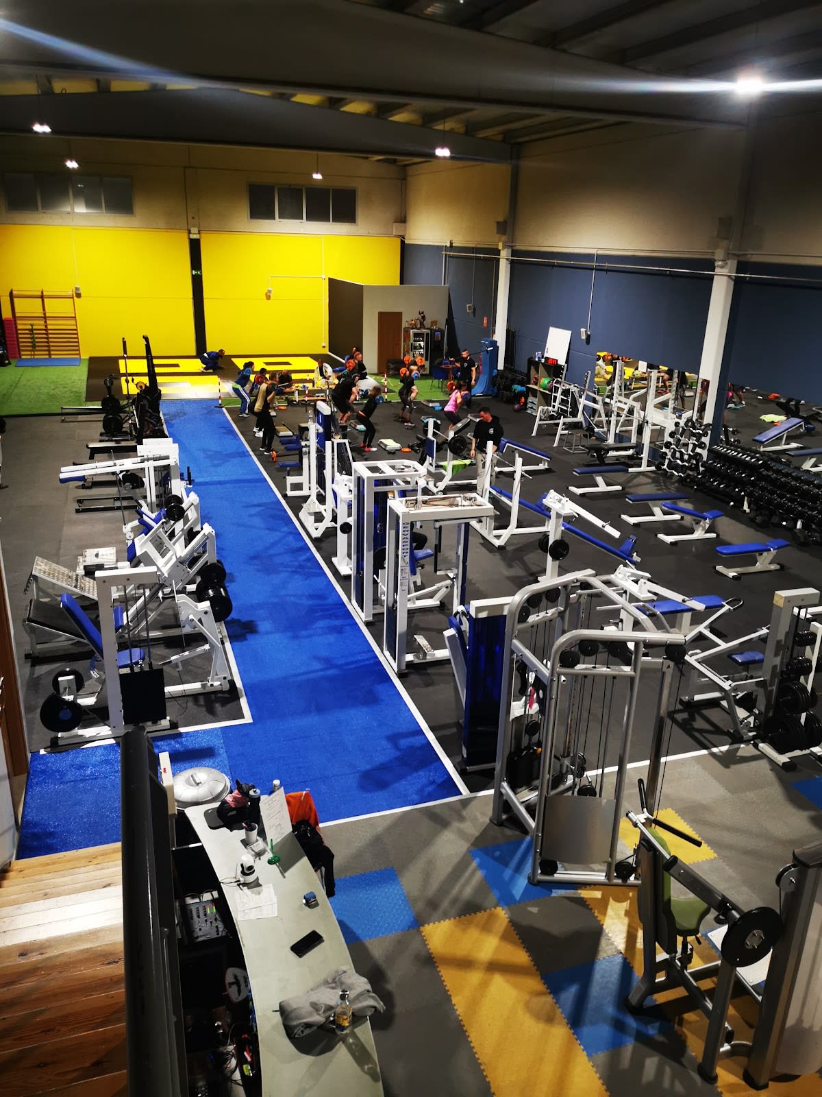 Perianes Center Gym - Gimnasia a Jaca