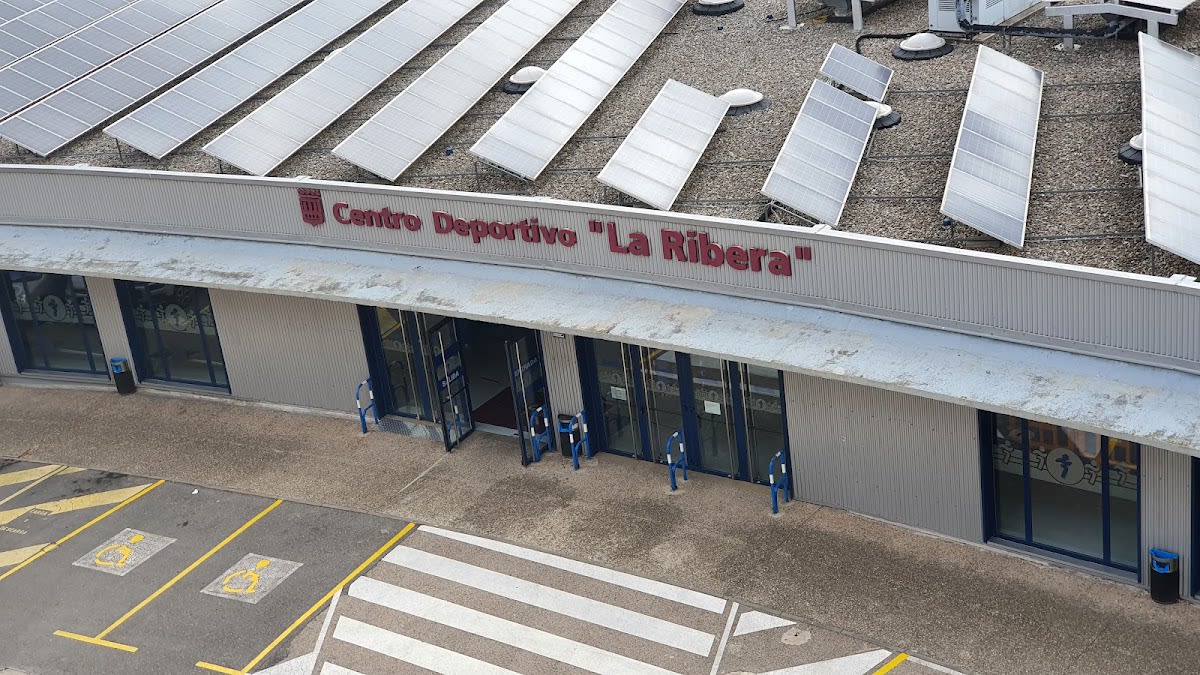 Polideportivo La Ribera - Fútbol en Logroño