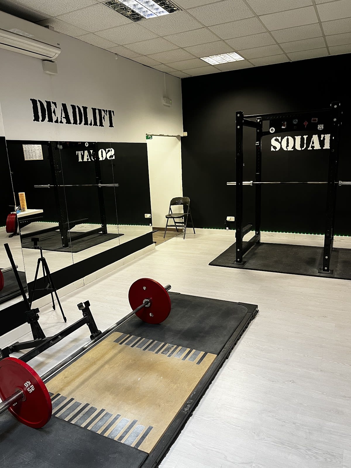 MAGNVS Strength Gym - Crossfit en Girona