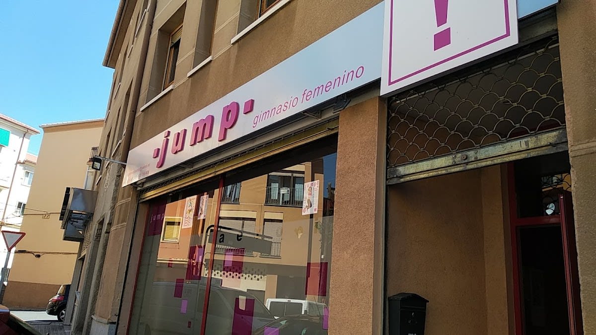 Gimnasio Femenino Jump - Gimnasia in Segovia