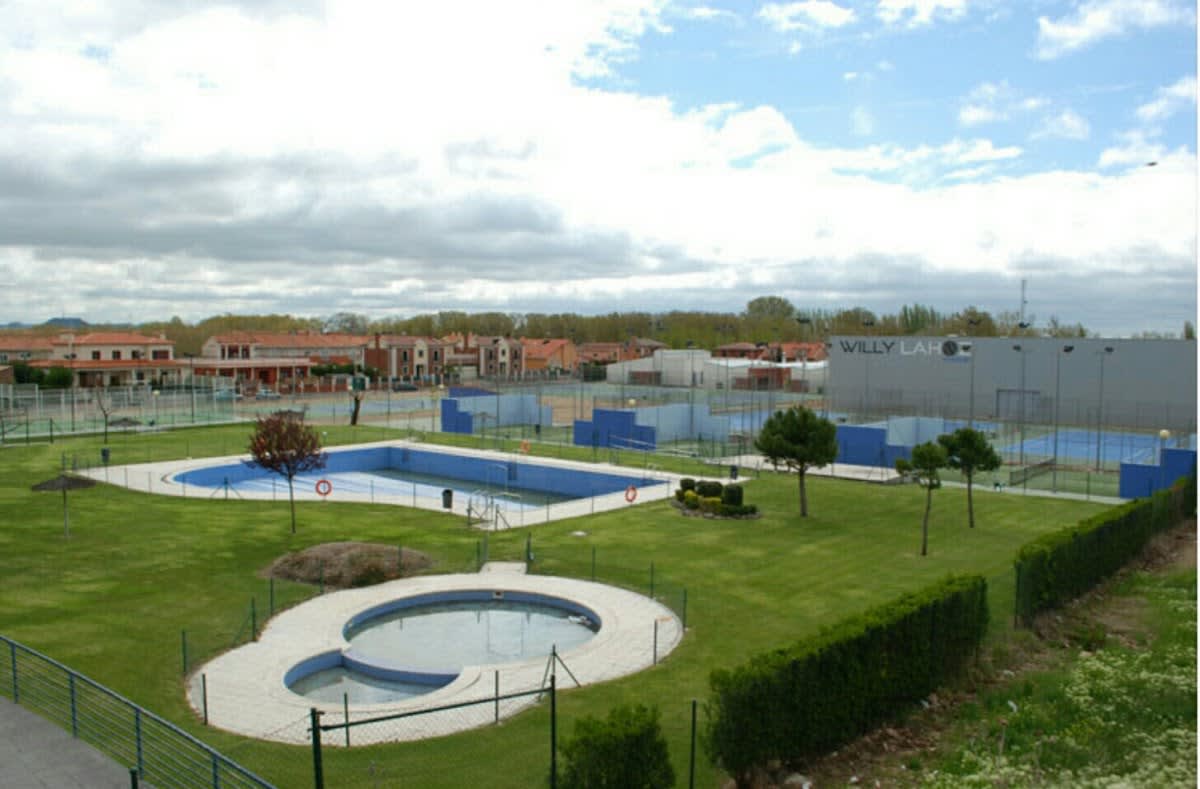 Vegasport Sports Center - Tenis en Arroyo de la Encomienda