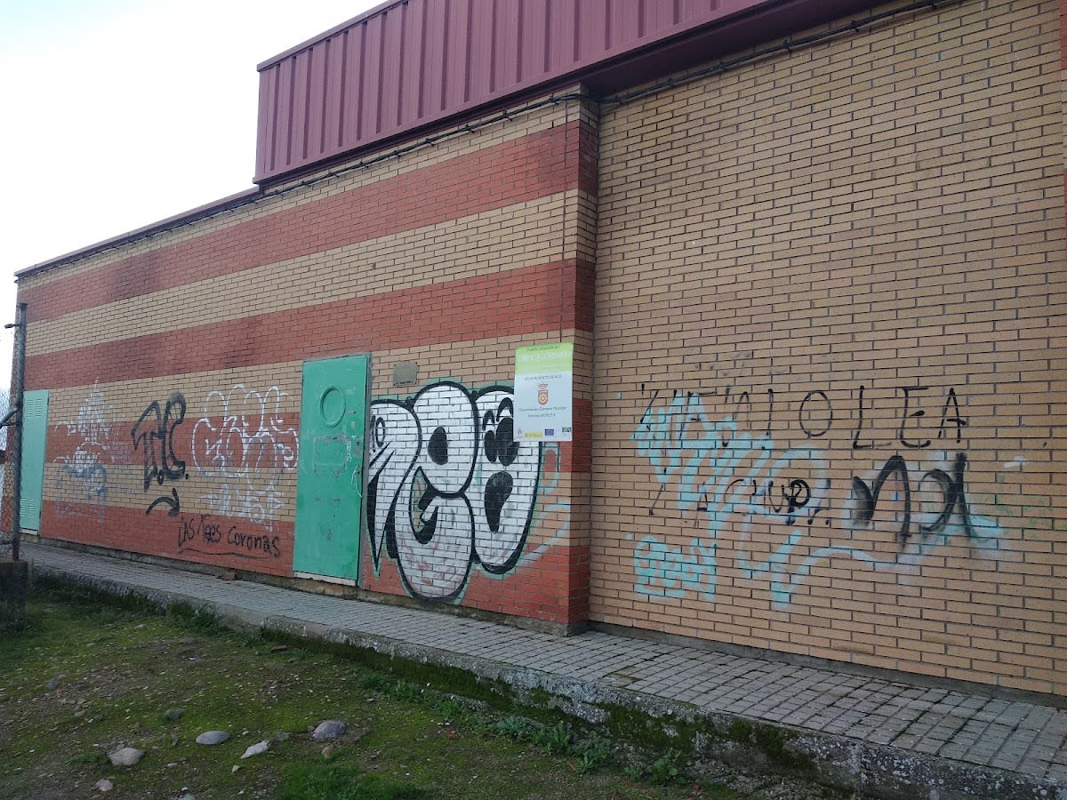 Gimnasio Municipal de Alía - Gimnasia in Alía