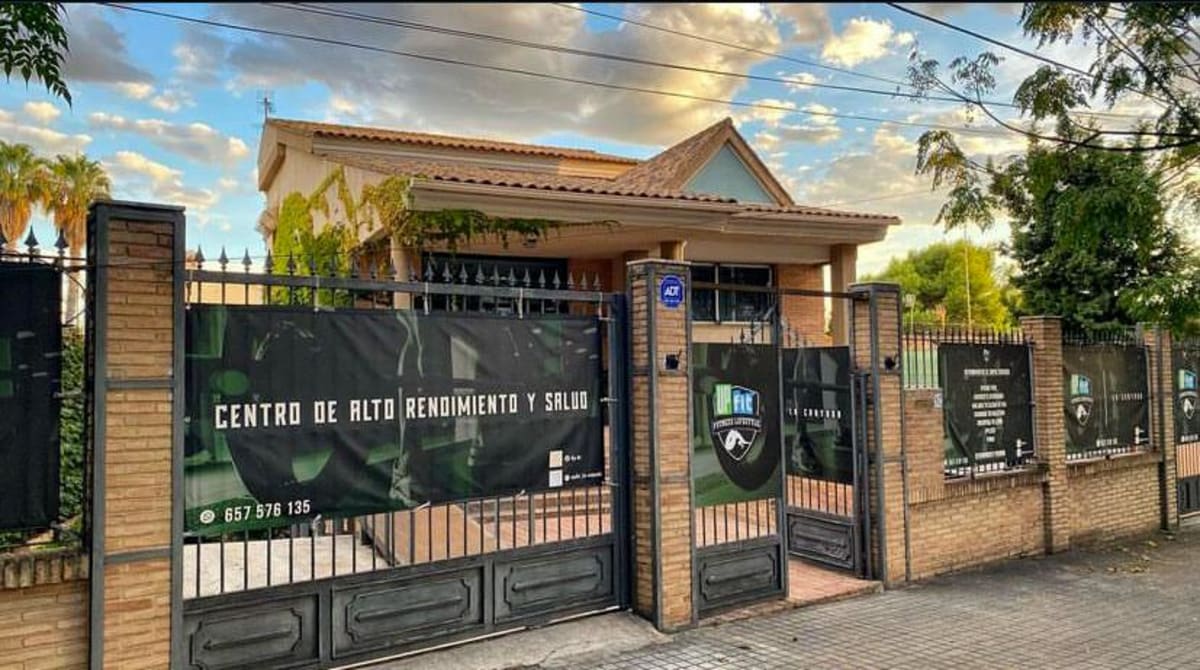 UpFit La Canyada Fitness LifeStyle - Crossfit en La Canyada