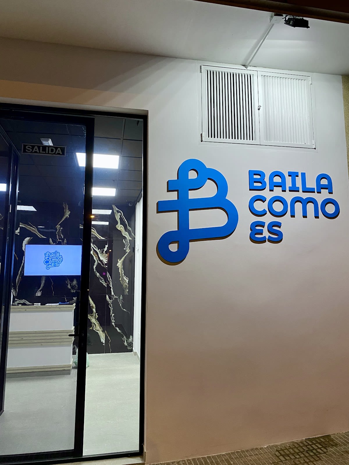 BAILA COMO ES - Gimnasia em Totana