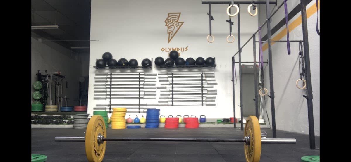 Olympus Box - Crossfit en Fuentes de Andalucía