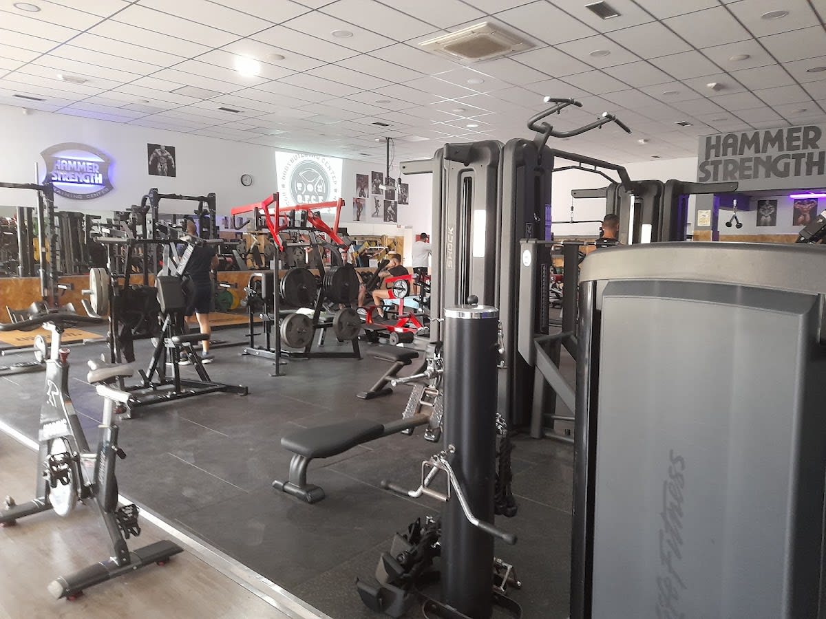 OFCE - Gimnasia in El Ejido