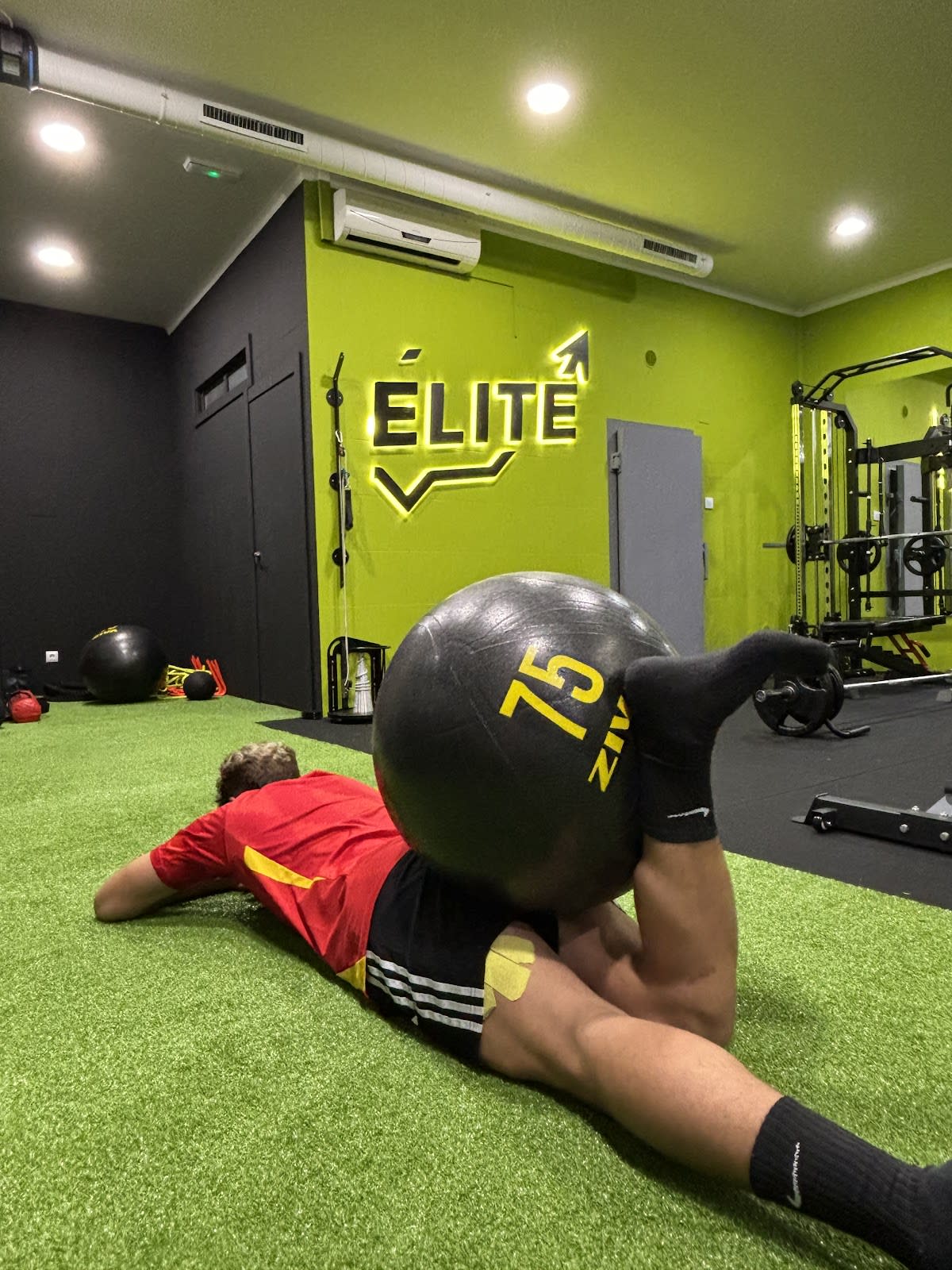 ÉLITE - Readaptación y rendimiento - Fútbol en Rute