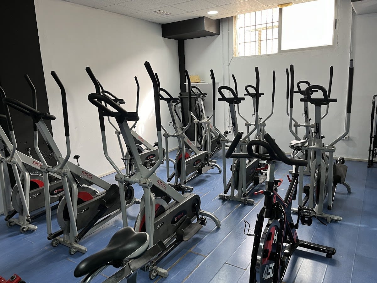 Sport Factory Gym S L U - Gimnasia a Sanlúcar de Barrameda