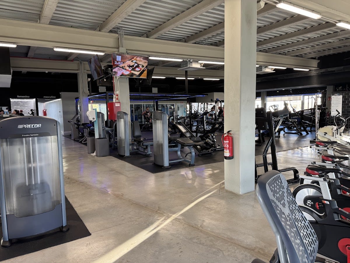 Happy Gym - Natacion en Magaluf