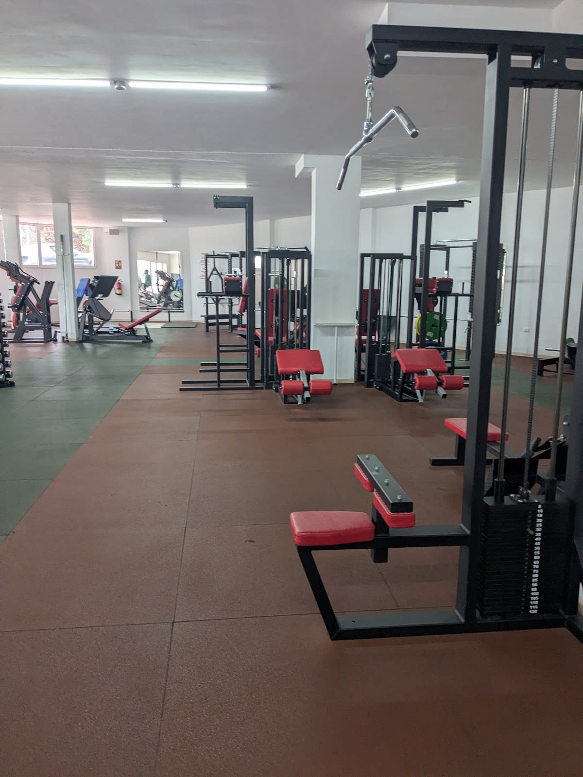 Corona Sport Gym - Gimnasia en Puerto de la Cruz