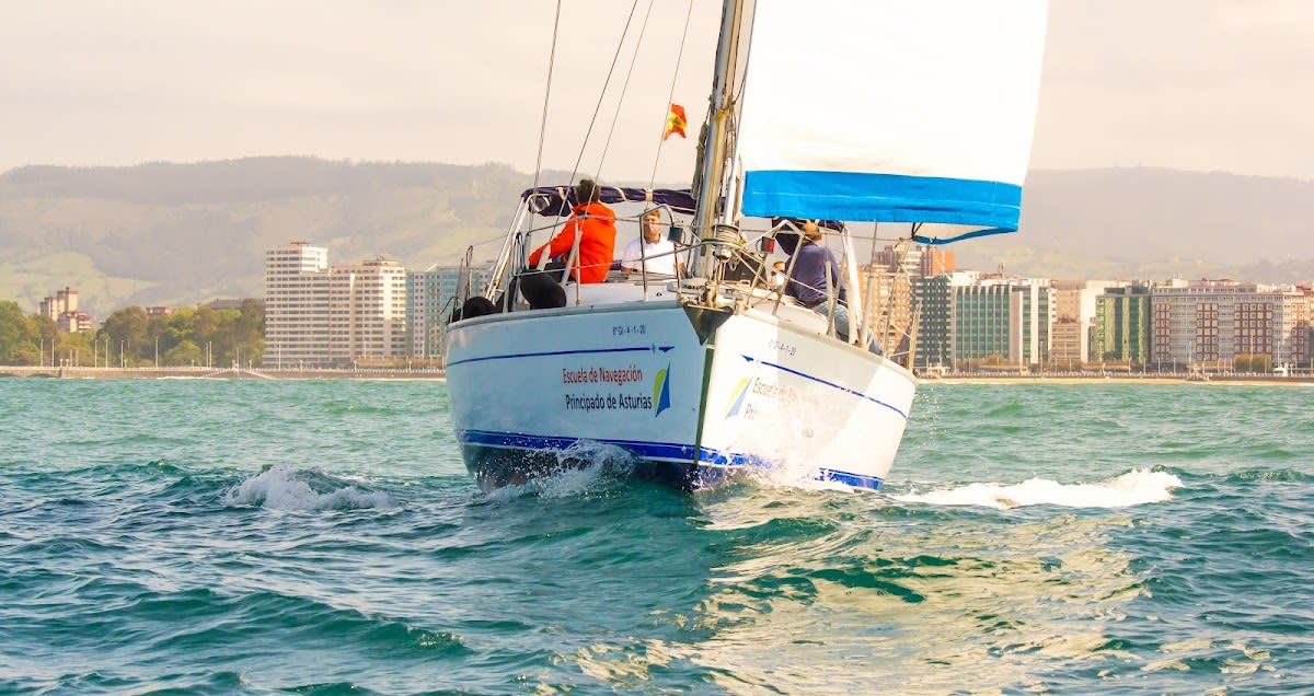 Escuela de Navegación Principado de Asturias - Vela a Gijón