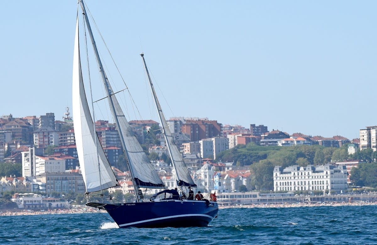 Santander a Vela - Vela a Santander