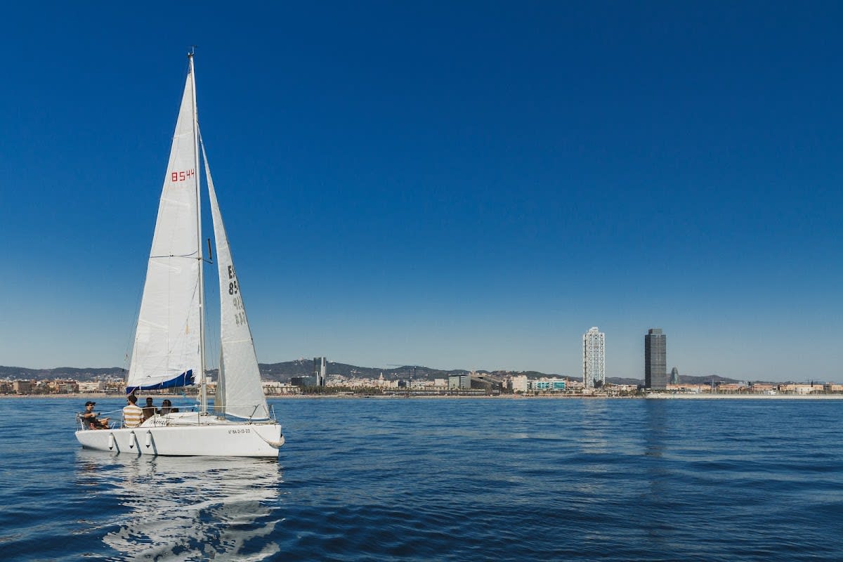 Escora Náutica - Vela in Barcelona