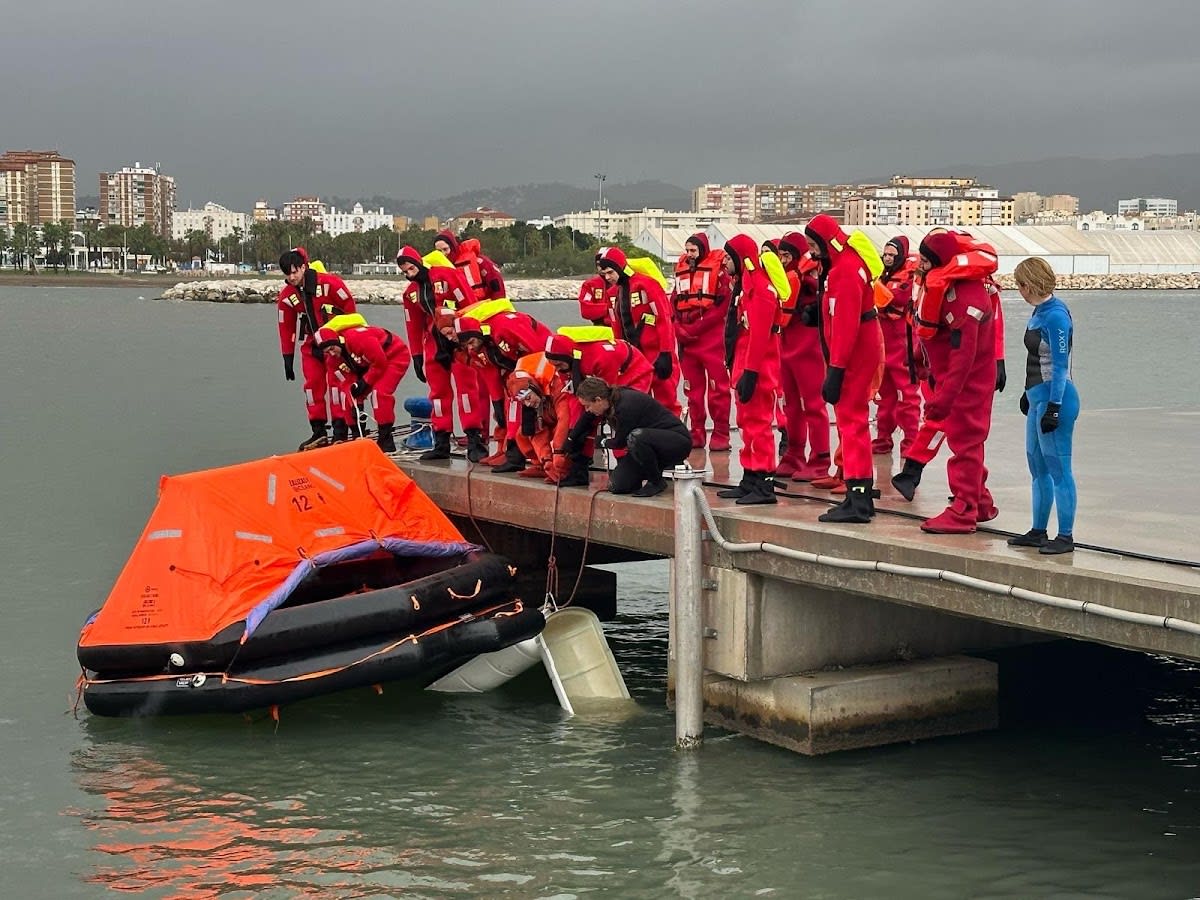 Sail and Fun Experiences Náuticas - Vela a Málaga