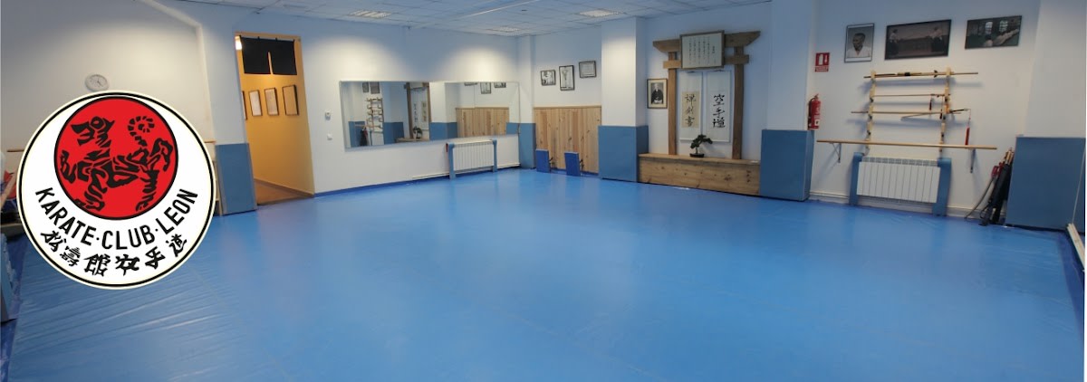 Escuela Karate Club - Judo en León