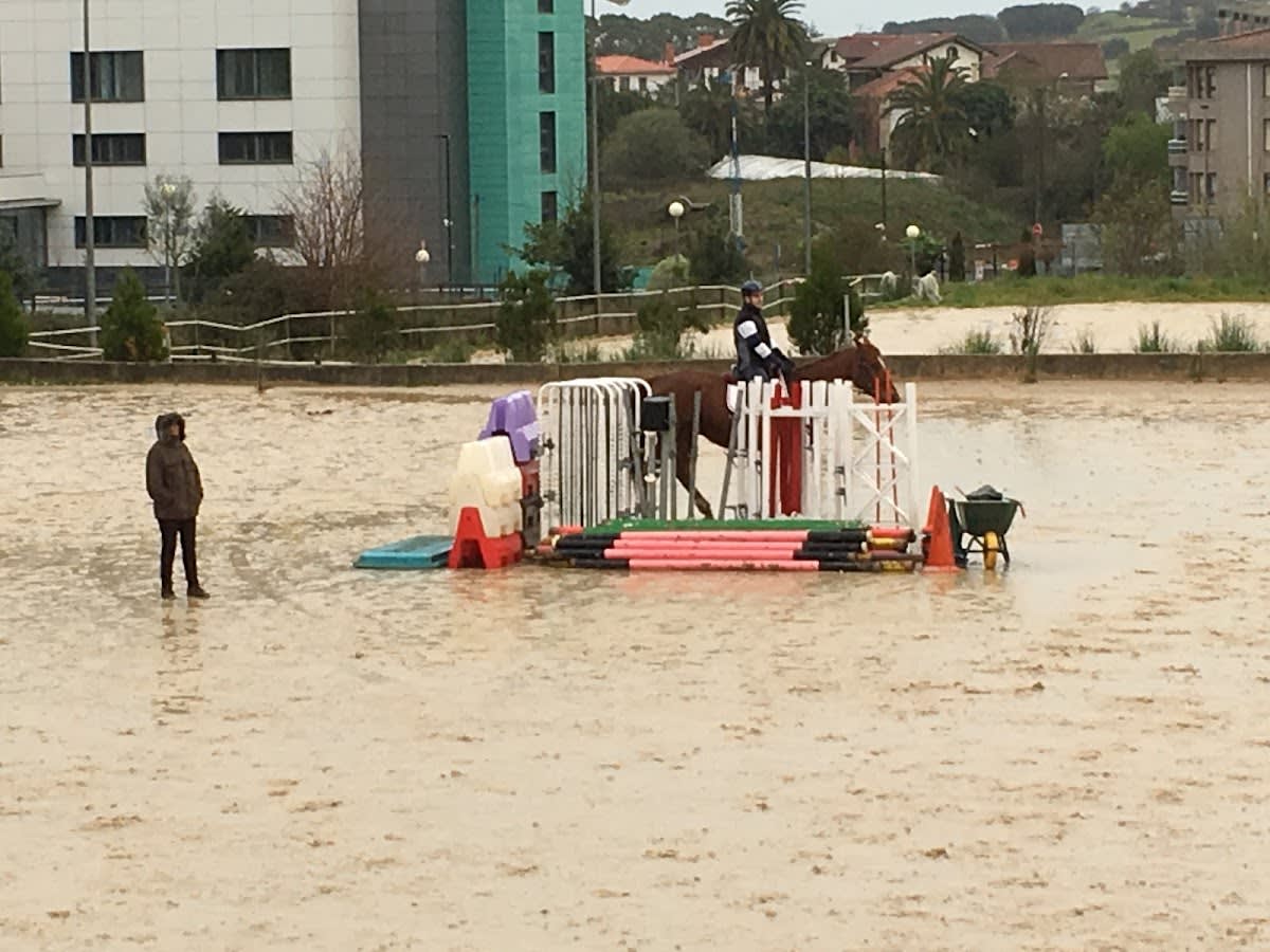 Hípica Urduliz - Hipica em Urduliz