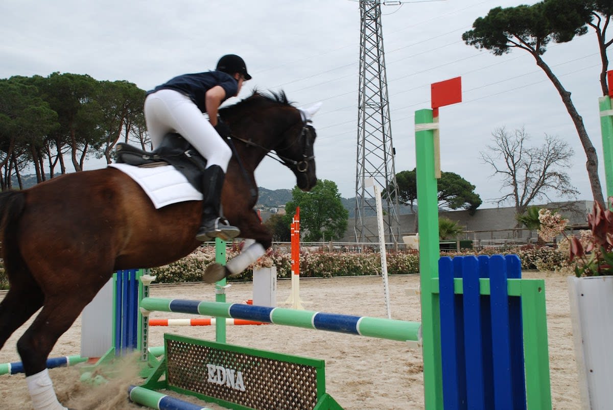 Hípica EDNA - Hipica in Girona