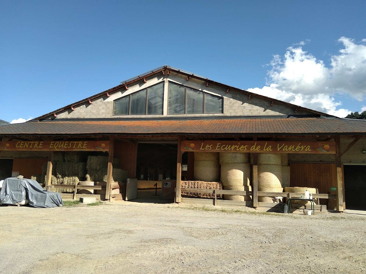 Les Ecuries De La Vanera - Hipica in Palau-de-Cerdagne