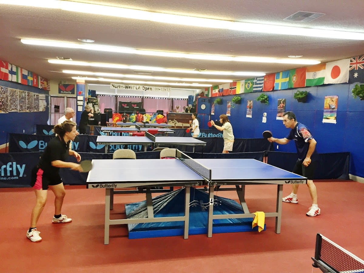 Allen & Sons Table Tennis Club - Tenis_de_mesa en Los Angeles