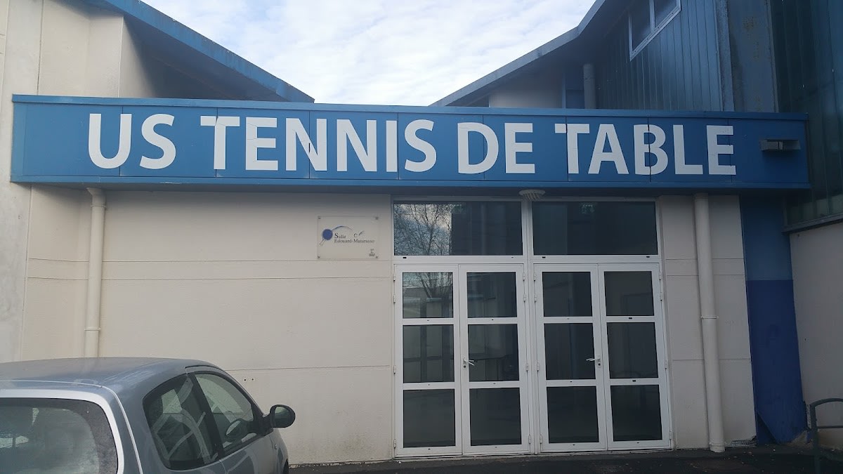 Saintes tennis de table - Tenis_de_mesa in Saintes