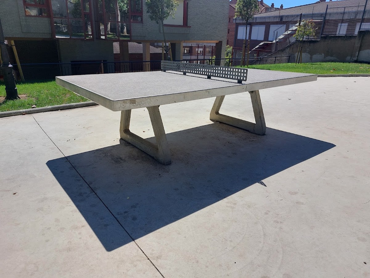 Canchas de ping pong - Tenis_de_mesa en Lugo de Llanera