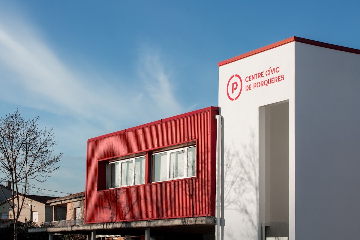 Centre Cívic de Porqueres - Tenis_de_mesa en Les Pedreres