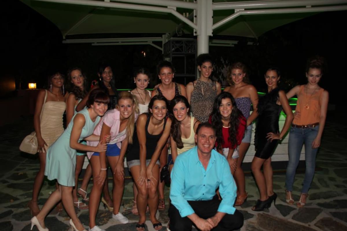 AMC Always Elvis - Tenis_de_mesa in Talavera de la Reina