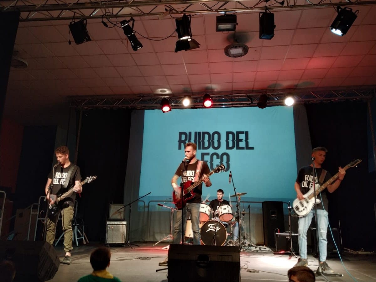 Municipal Center La Nave - Tenis_de_mesa en Murcia